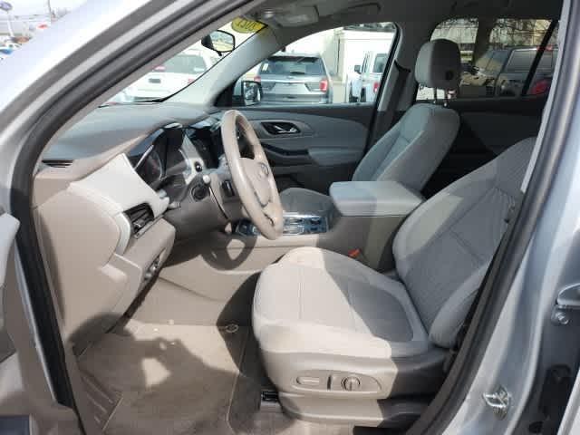 used 2021 Chevrolet Traverse car, priced at $23,355