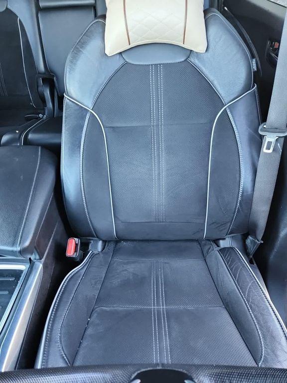 used 2019 Acura MDX car, priced at $18,500