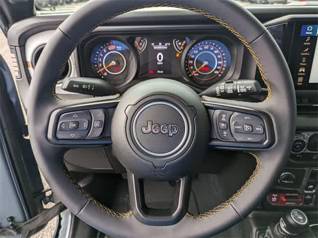 new 2025 Jeep Wrangler car, priced at $38,785