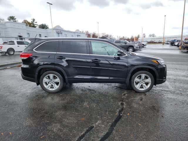 used 2019 Toyota Highlander car, priced at $29,995