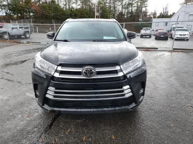 used 2019 Toyota Highlander car, priced at $29,995