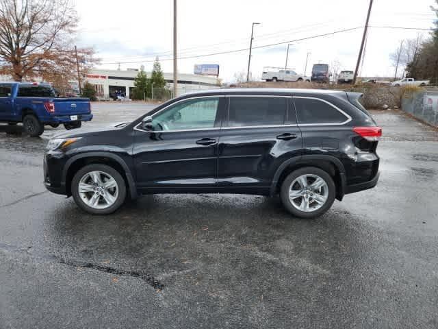 used 2019 Toyota Highlander car, priced at $29,995