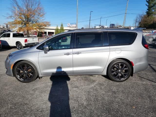 used 2018 Chrysler Pacifica car, priced at $16,500