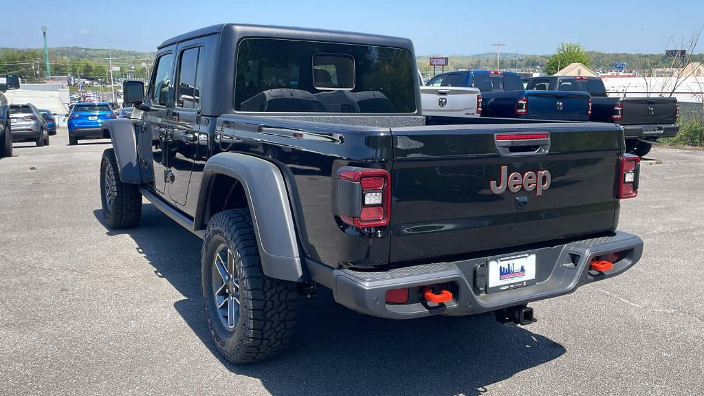 new 2024 Jeep Gladiator car, priced at $62,576