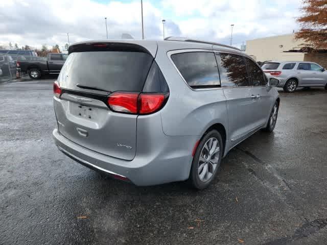 used 2020 Chrysler Pacifica car, priced at $19,995