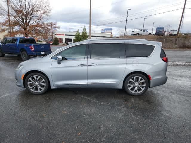 used 2020 Chrysler Pacifica car, priced at $19,995