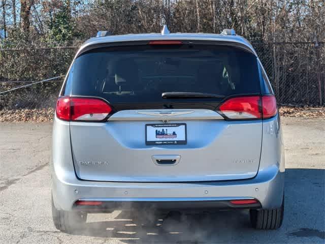 used 2020 Chrysler Pacifica car, priced at $17,995