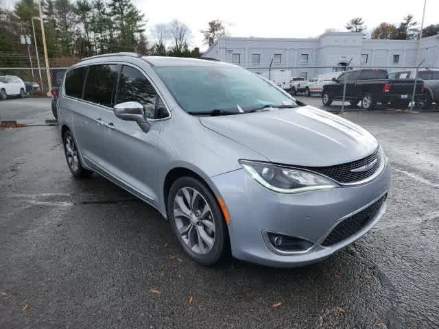 used 2020 Chrysler Pacifica car, priced at $19,995