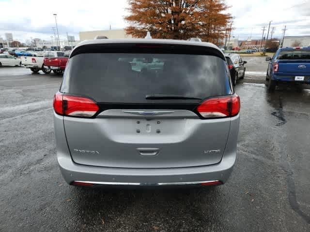 used 2020 Chrysler Pacifica car, priced at $19,995