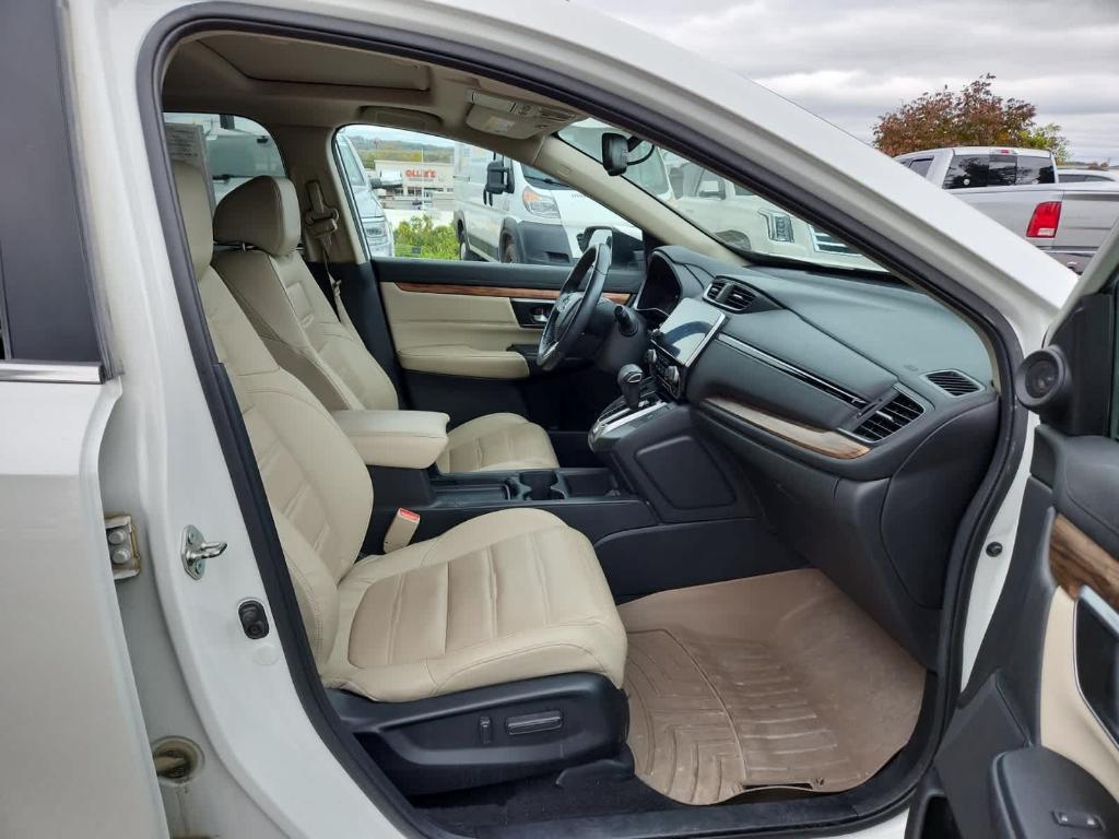 used 2017 Honda CR-V car, priced at $18,500