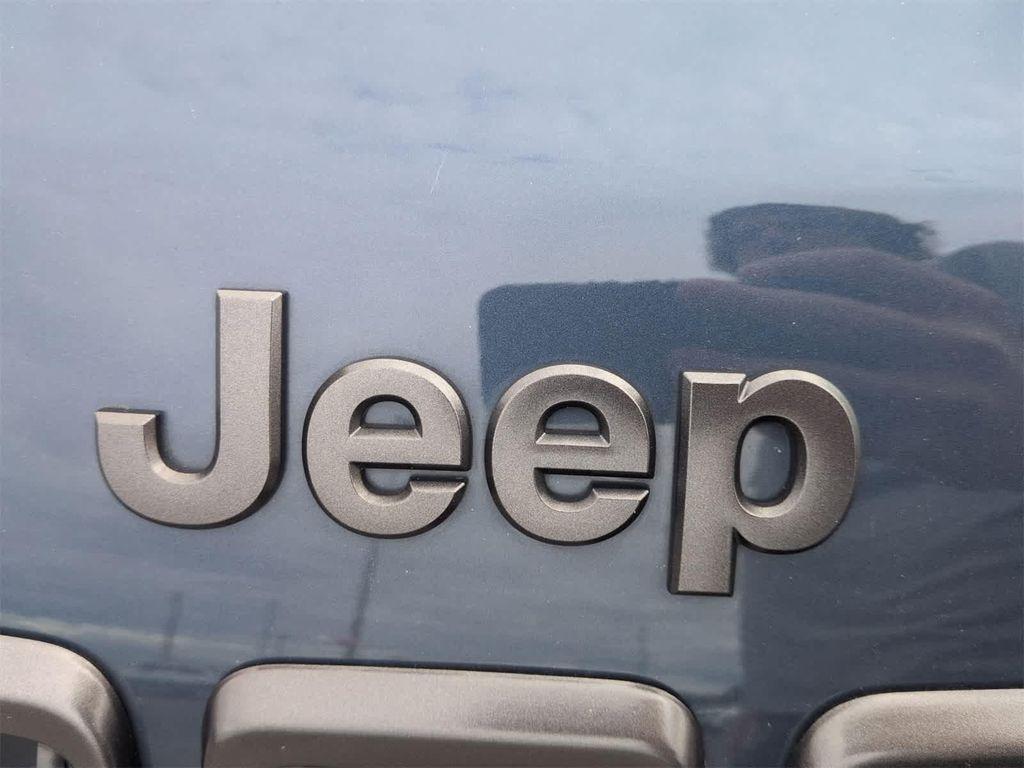 used 2021 Jeep Cherokee car, priced at $22,500