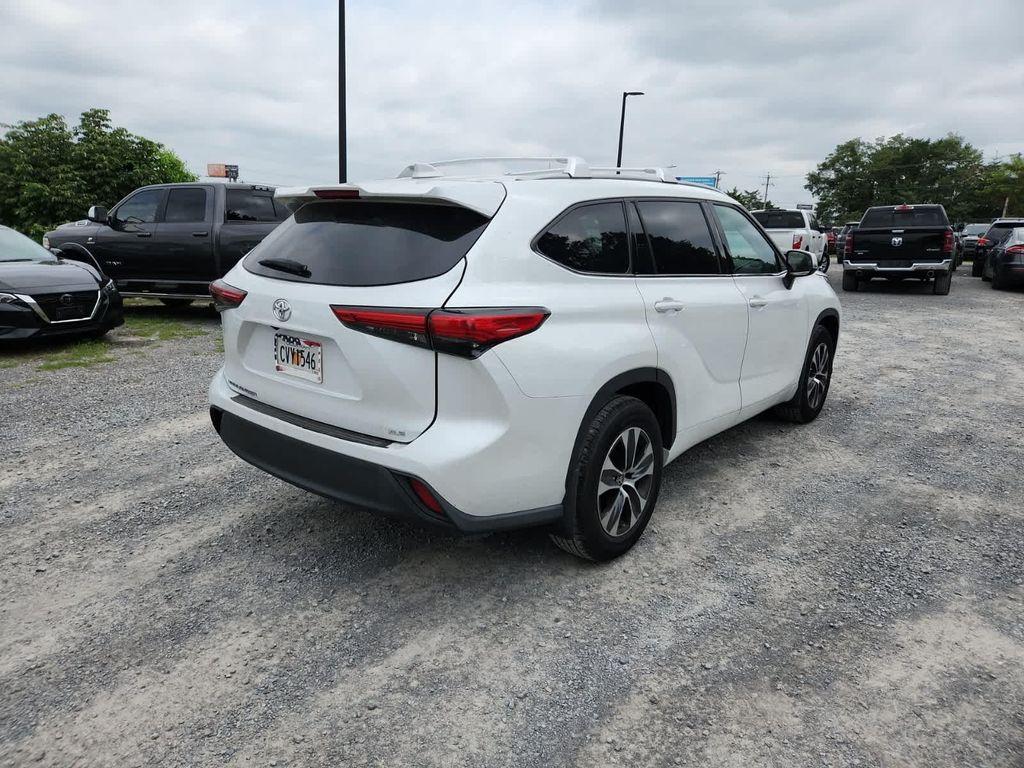 used 2022 Toyota Highlander car, priced at $28,453