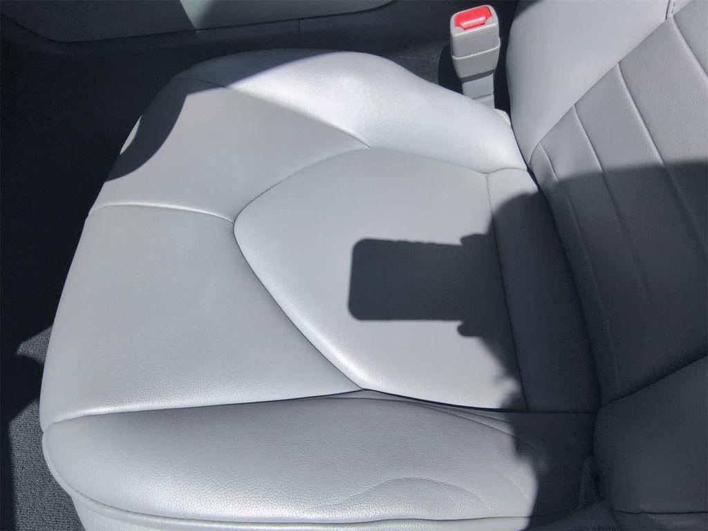 used 2022 Toyota Highlander car, priced at $25,991