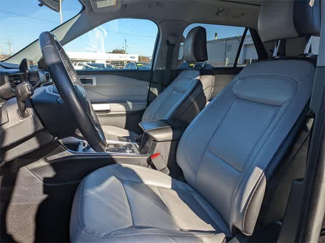 used 2021 Ford Explorer car, priced at $27,500