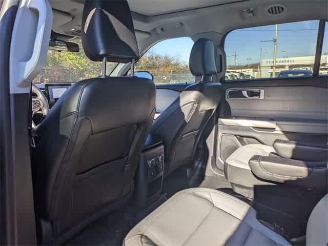 used 2021 Ford Explorer car, priced at $27,500