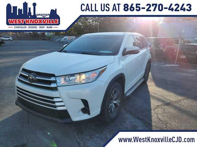 used 2018 Toyota Highlander car, priced at $14,995