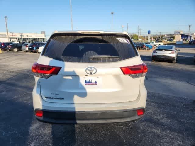 used 2018 Toyota Highlander car, priced at $14,995