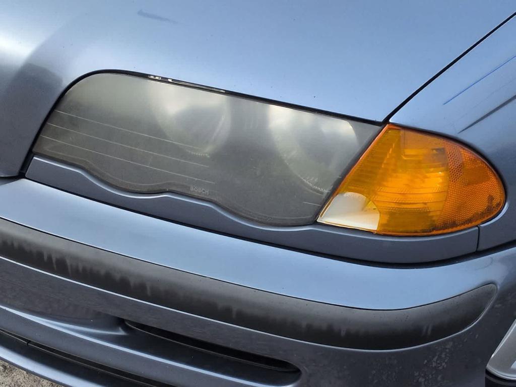 used 2000 BMW 323 car, priced at $5,995