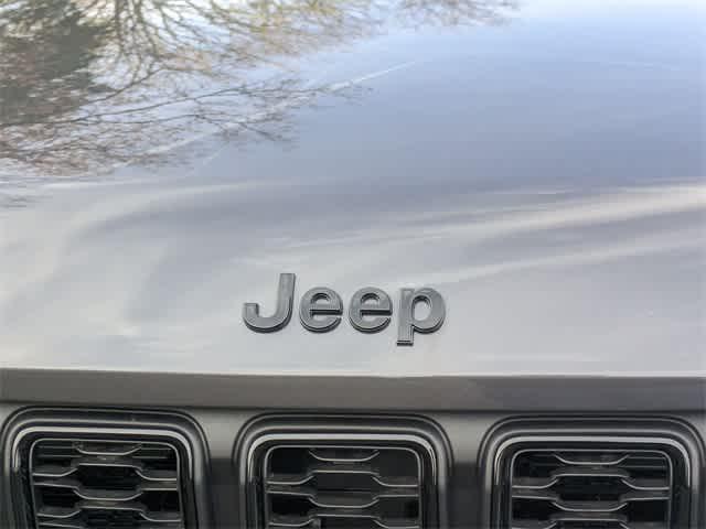 new 2025 Jeep Grand Cherokee L car, priced at $40,975