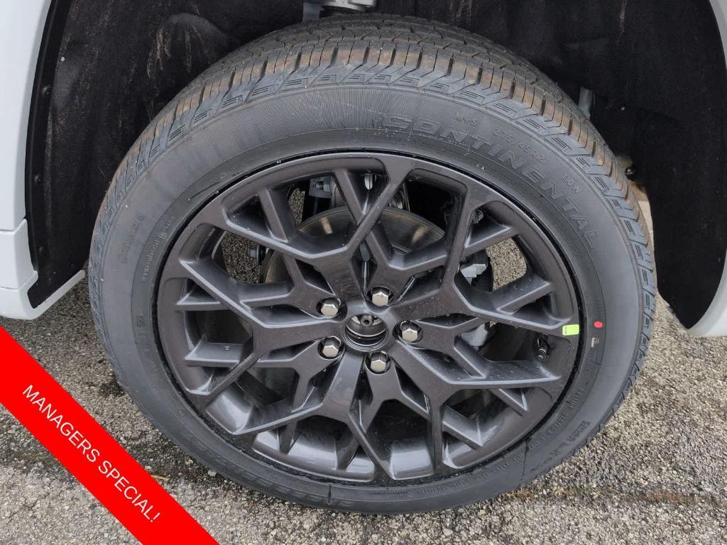 new 2025 Jeep Grand Cherokee car, priced at $52,735