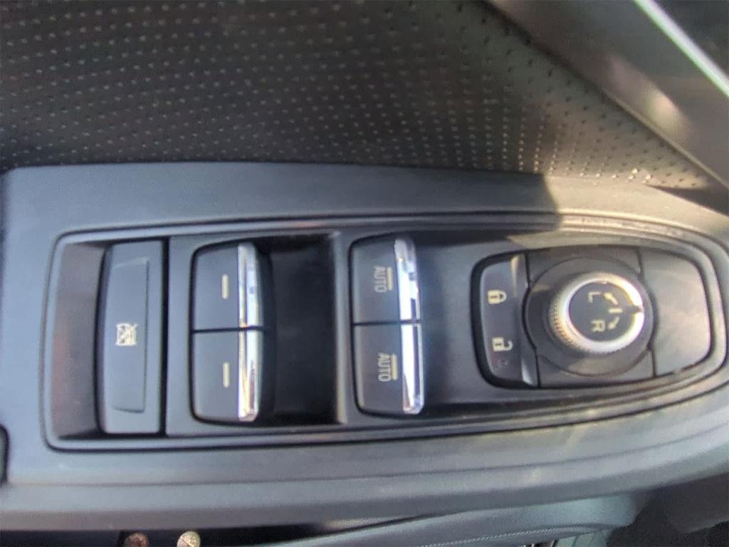 used 2018 Subaru Crosstrek car, priced at $17,995