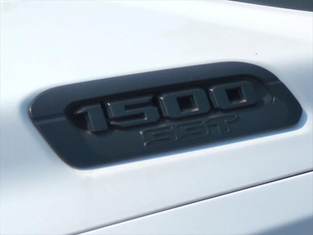 new 2025 Ram 1500 car, priced at $42,550