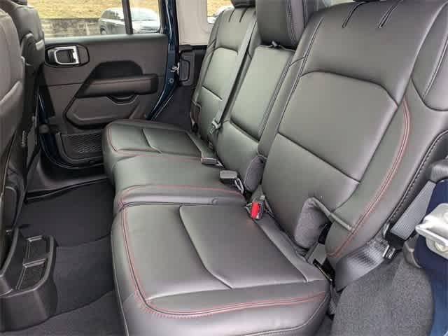 new 2025 Jeep Wrangler car, priced at $59,215