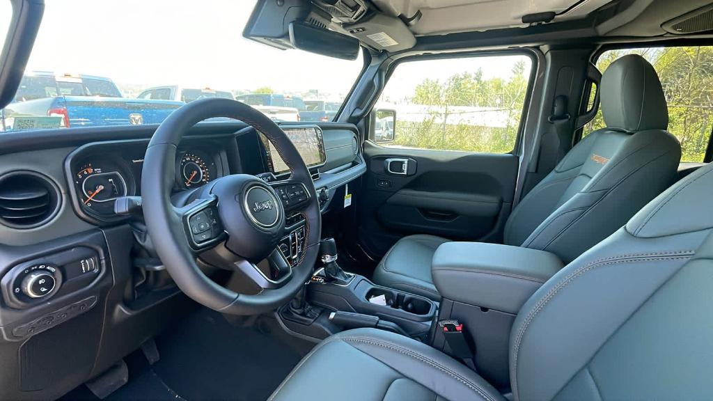 new 2024 Jeep Gladiator car, priced at $59,576