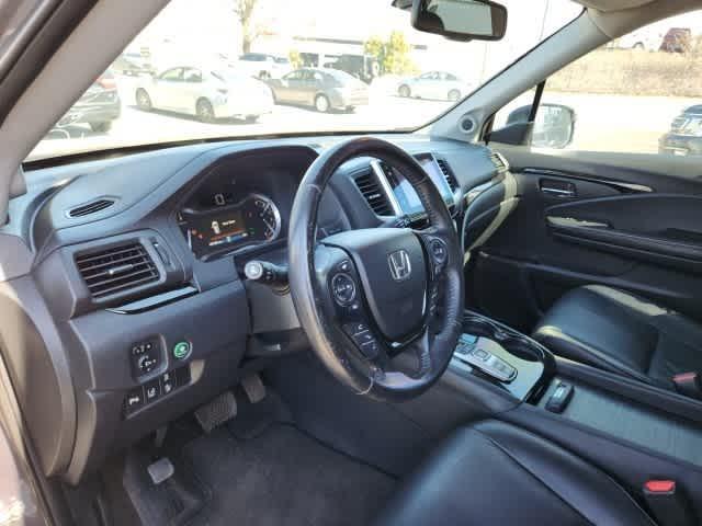 used 2016 Honda Pilot car, priced at $15,995