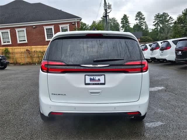 new 2025 Chrysler Pacifica car, priced at $35,000