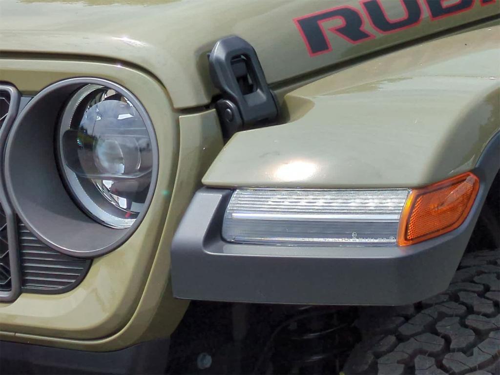 new 2025 Jeep Wrangler car, priced at $63,585
