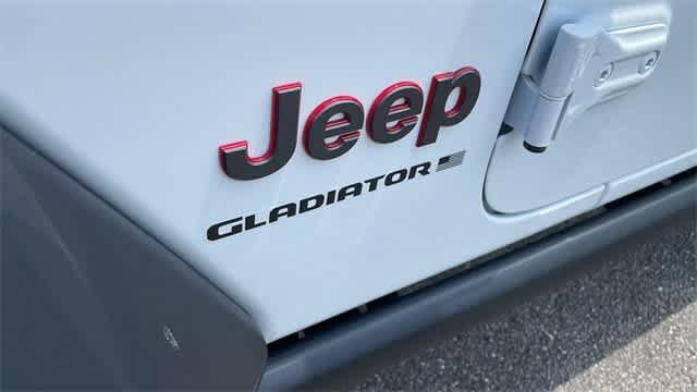 new 2024 Jeep Gladiator car, priced at $49,995