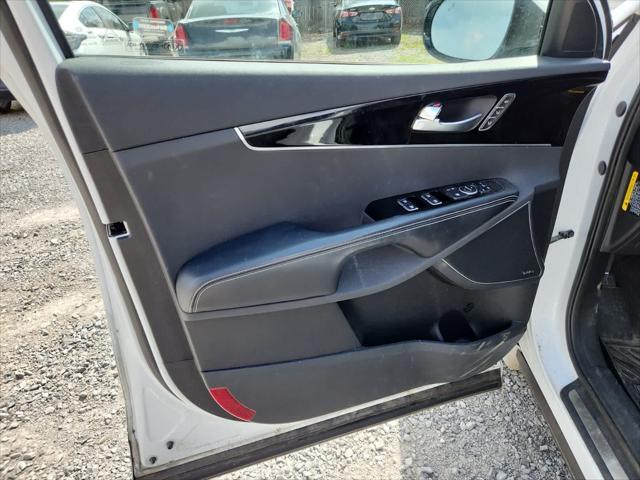 used 2018 Kia Sorento car, priced at $18,208