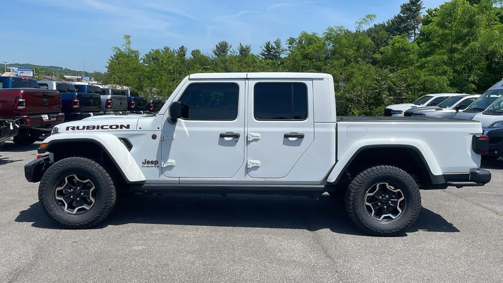 used 2020 Jeep Gladiator car, priced at $35,711