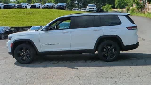 new 2025 Jeep Grand Cherokee L car, priced at $40,775