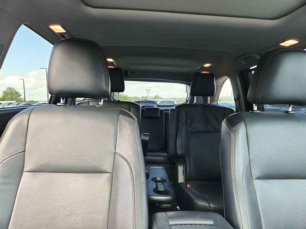 used 2019 Toyota Highlander car, priced at $27,995
