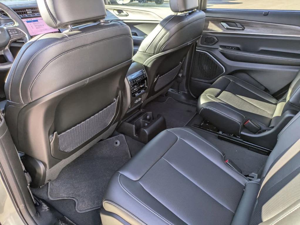 new 2025 Jeep Grand Cherokee L car, priced at $48,360