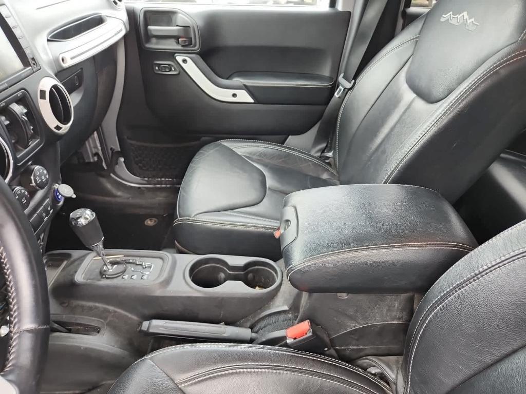 used 2014 Jeep Wrangler Unlimited car, priced at $17,495