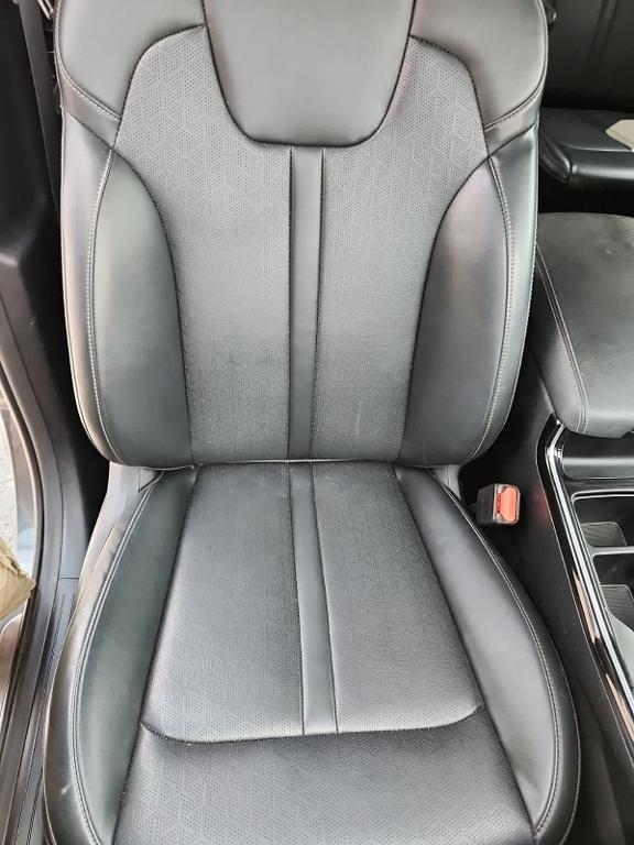 used 2021 Kia Sorento car, priced at $26,274