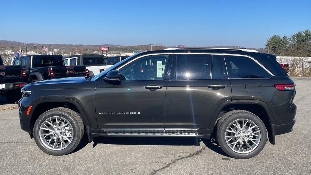 new 2024 Jeep Grand Cherokee car, priced at $68,371