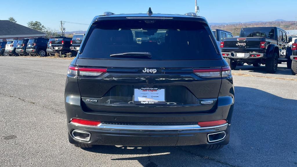 new 2024 Jeep Grand Cherokee car, priced at $68,371