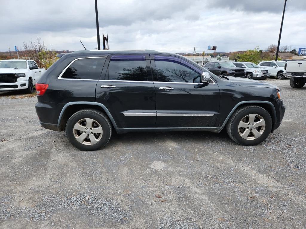 used 2012 Jeep Grand Cherokee car, priced at $5,995