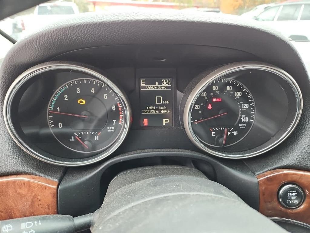 used 2012 Jeep Grand Cherokee car, priced at $5,995
