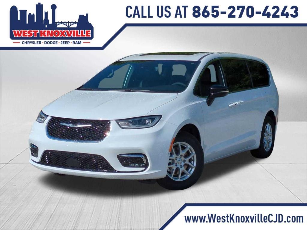 new 2025 Chrysler Pacifica car, priced at $41,620