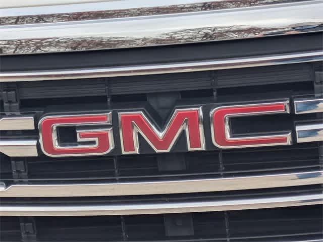 used 2021 GMC Acadia car, priced at $22,635