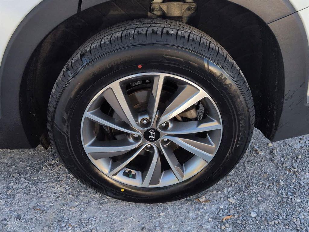 used 2020 Hyundai Santa Fe car, priced at $14,991