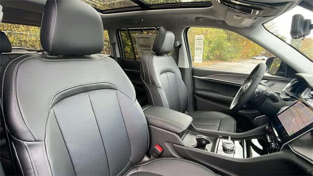 new 2024 Jeep Grand Cherokee 4xe car, priced at $47,500