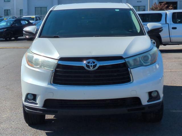 used 2015 Toyota Highlander car, priced at $16,670