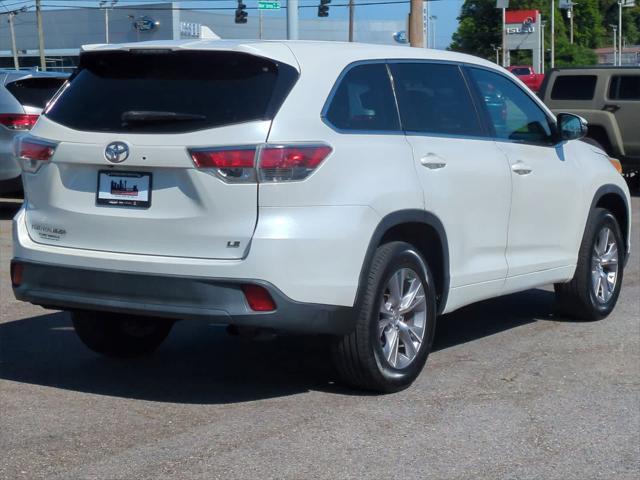 used 2015 Toyota Highlander car, priced at $16,670
