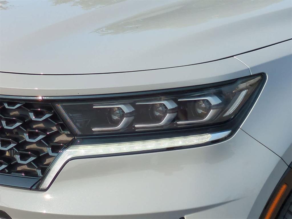 used 2023 Kia Sorento car, priced at $32,495